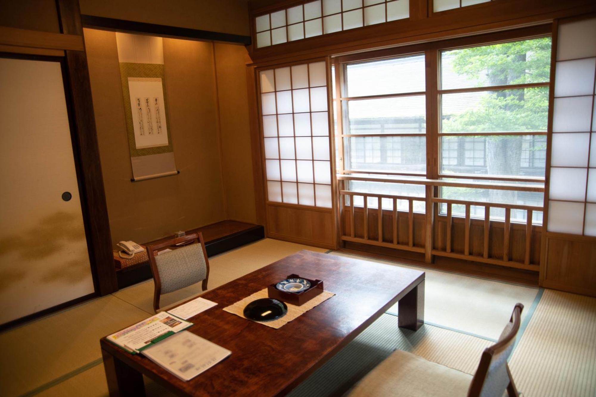 Houshi Onsen Chojukan Minakami Exterior photo